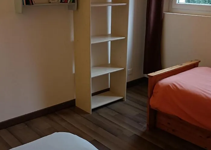 à Louer Rez De Maison Dans Quartier Apartamento Saint-Raphaël